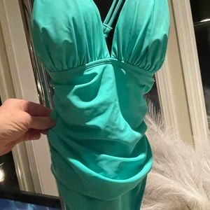 Brand New La Blanca Women’s one piece bathing suit